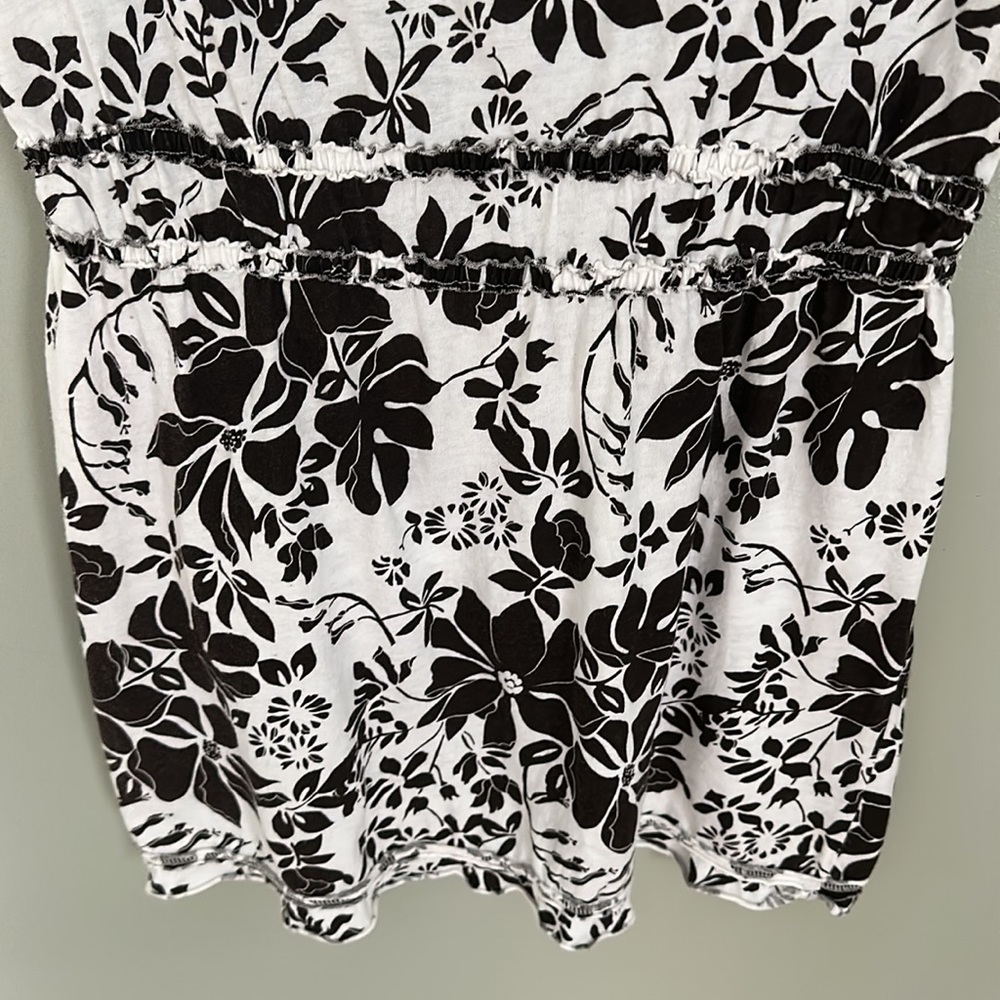 American Eagle Top XS - Picture 7 of 8